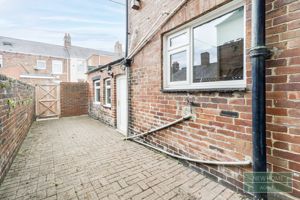 Photo 26- click for photo gallery